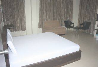 Hotel Sunrise Grand, Himatnagar 3